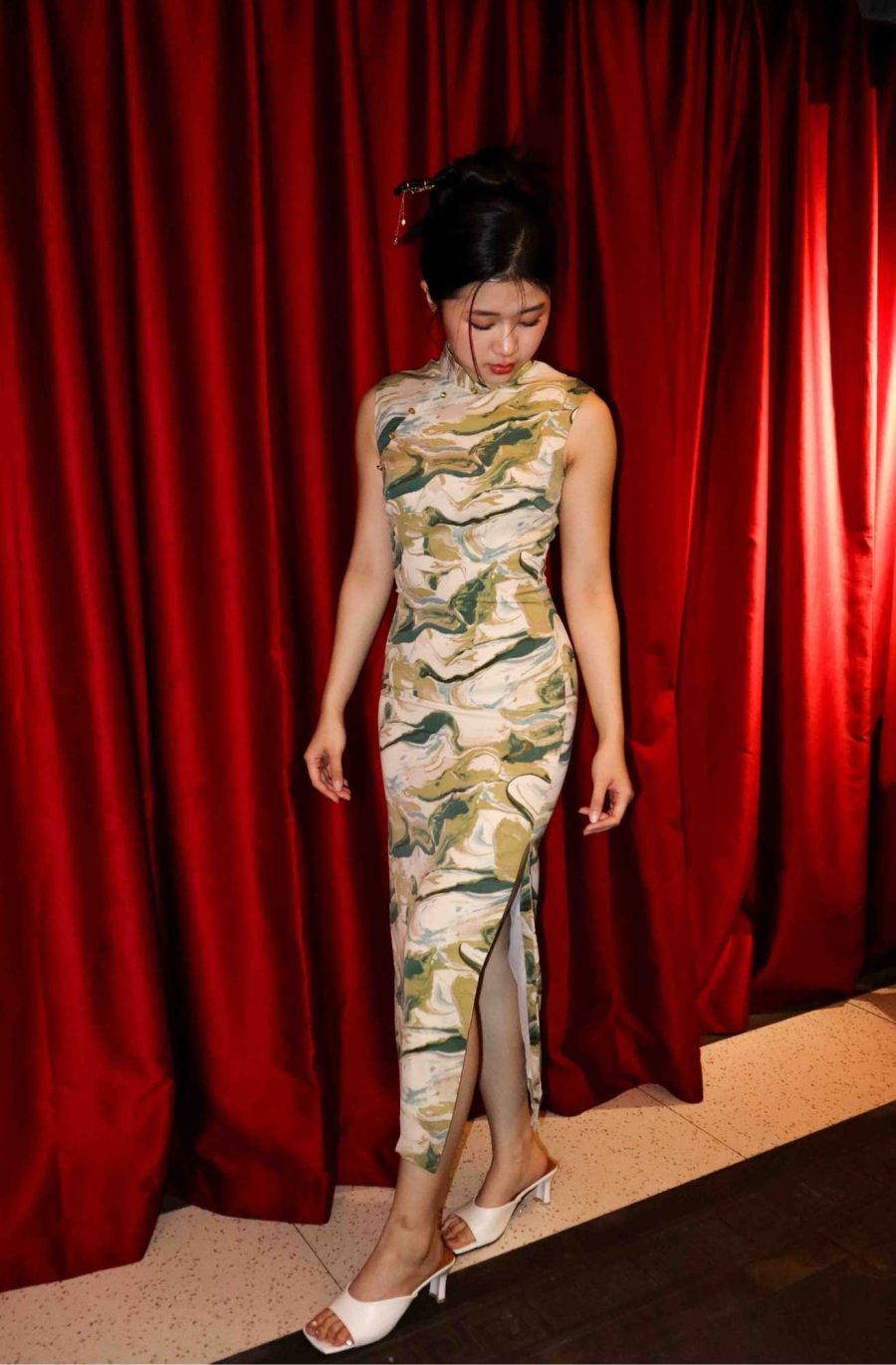 Marble Print Bodycon Cheongsam - Image 3