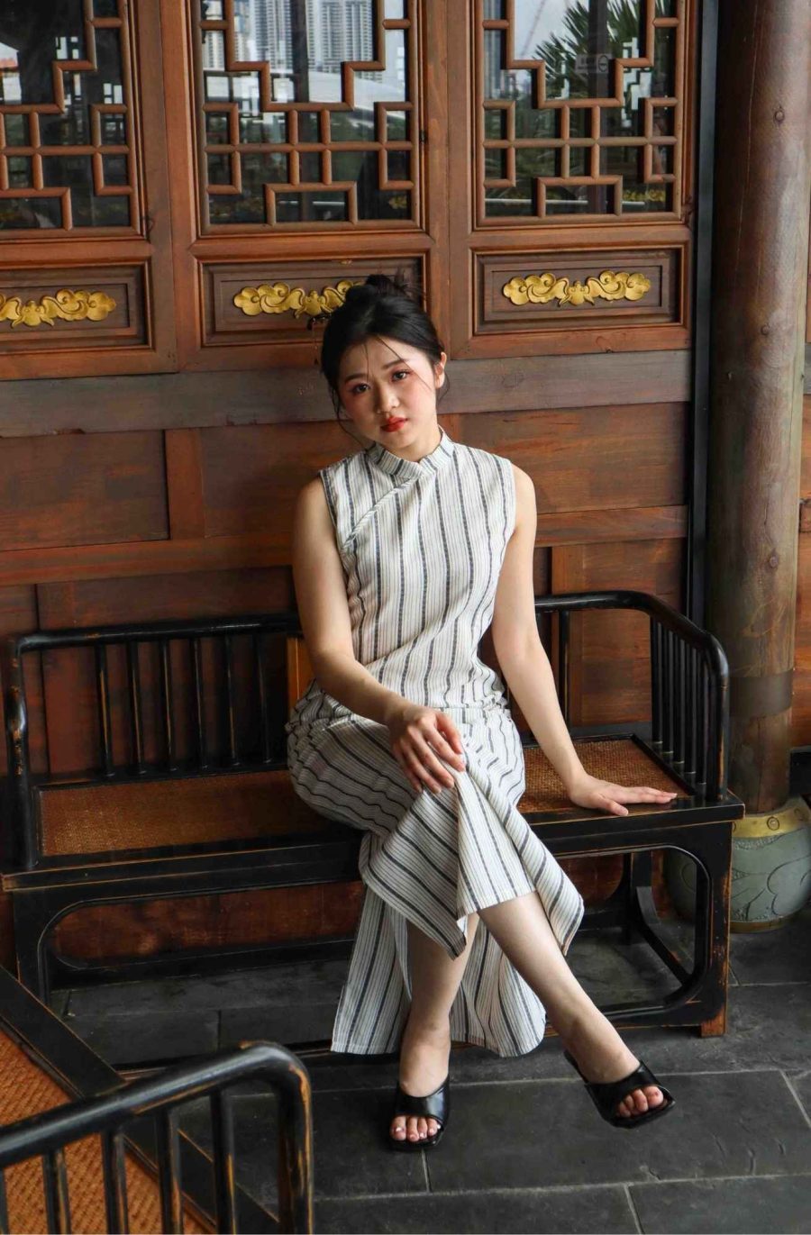 Vintage Striped Cheongsam - Image 4