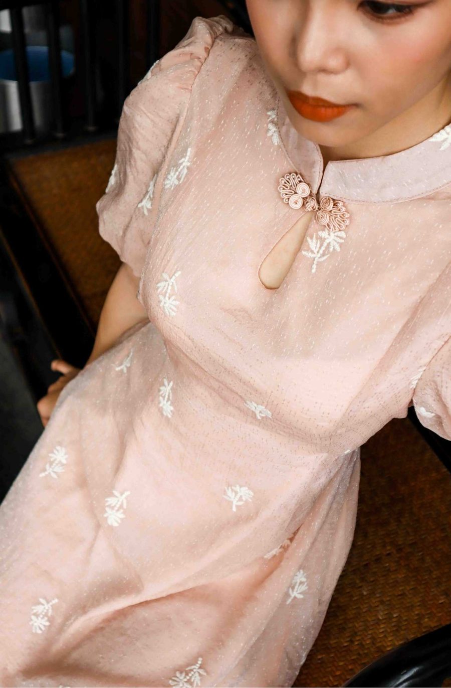 Back Tie Puff Sleeve Cheongsam - Image 5