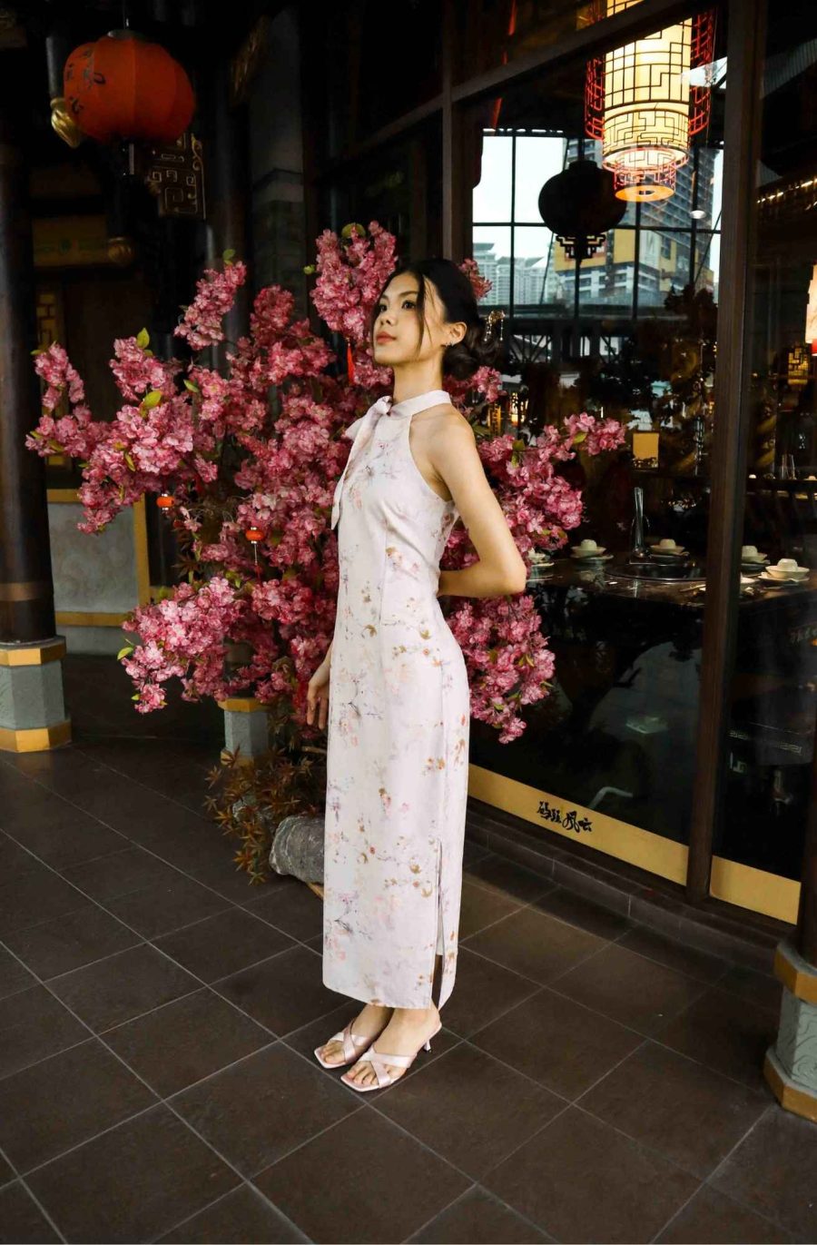 Neck Tie Flower Print Cheongsam - Image 2