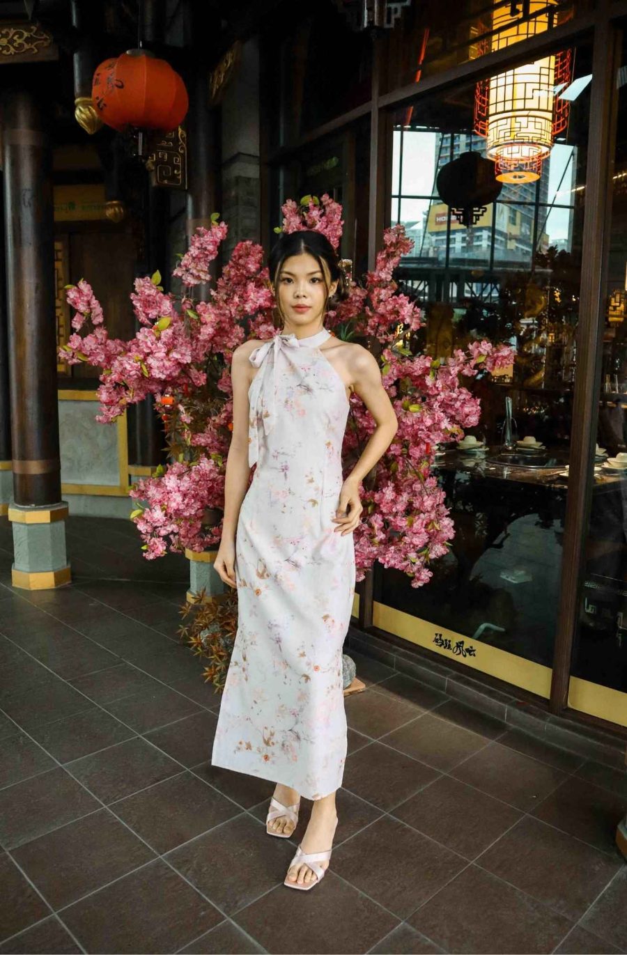 Neck Tie Flower Print Cheongsam
