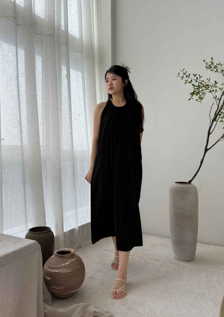 Front Tie Pleated Dress