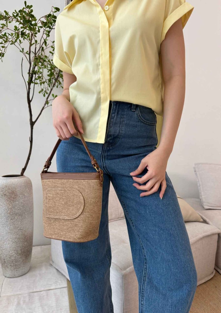 Batwing Sleeve with Collar - Image 2
