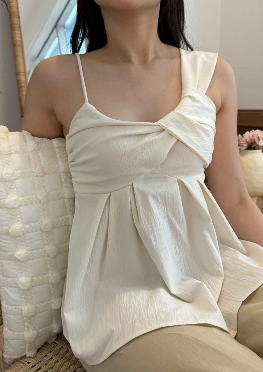 Front Twist Linen Top - Image 2