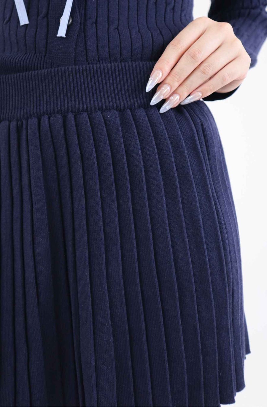 Ruffle Trim Cable Knit Top w Skirt - Image 9