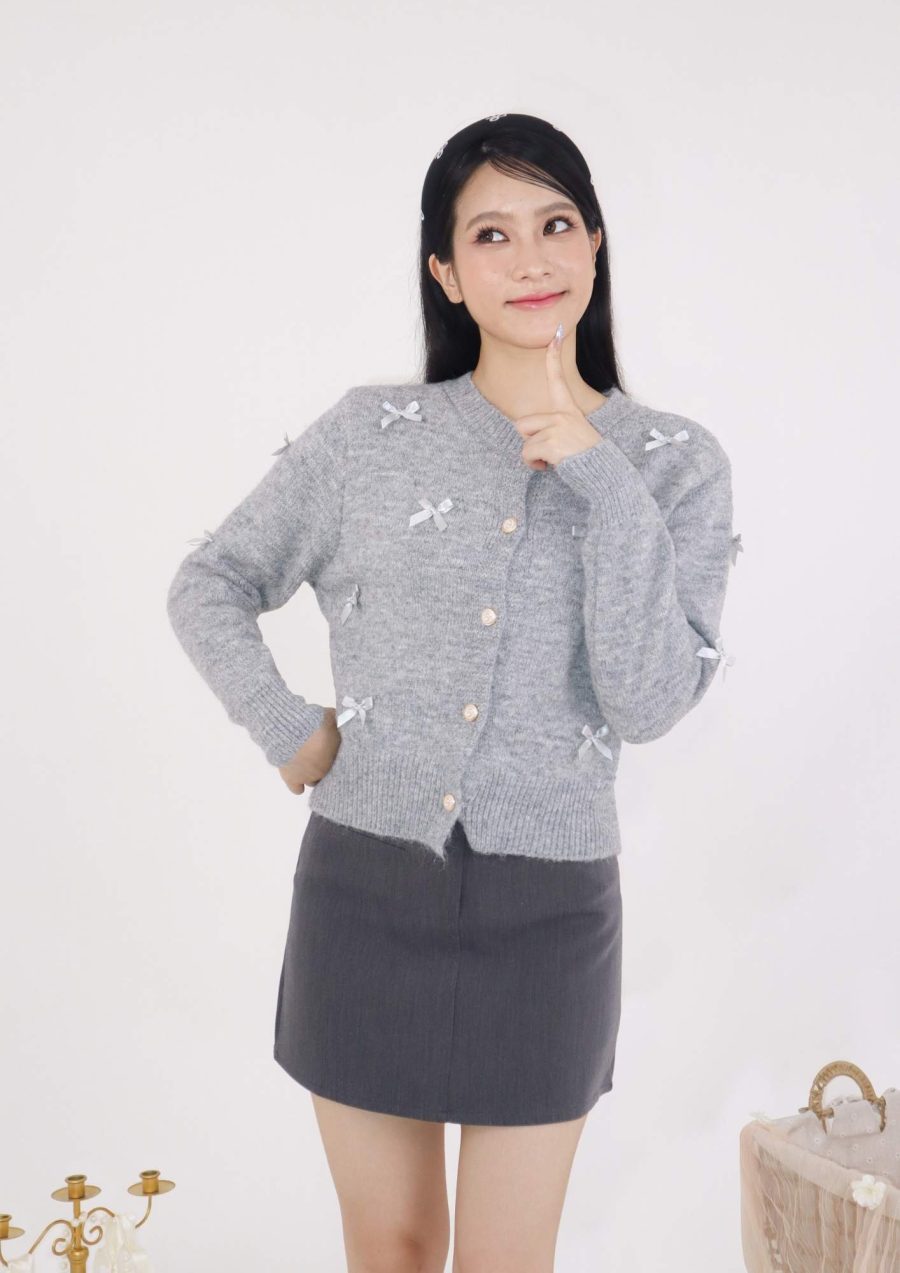 Ribbons Cardigan w White Buttons