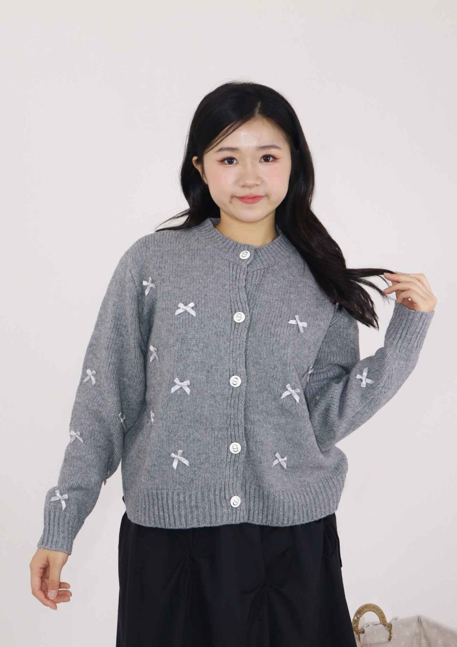 Ribbons Cardigan w White Buttons