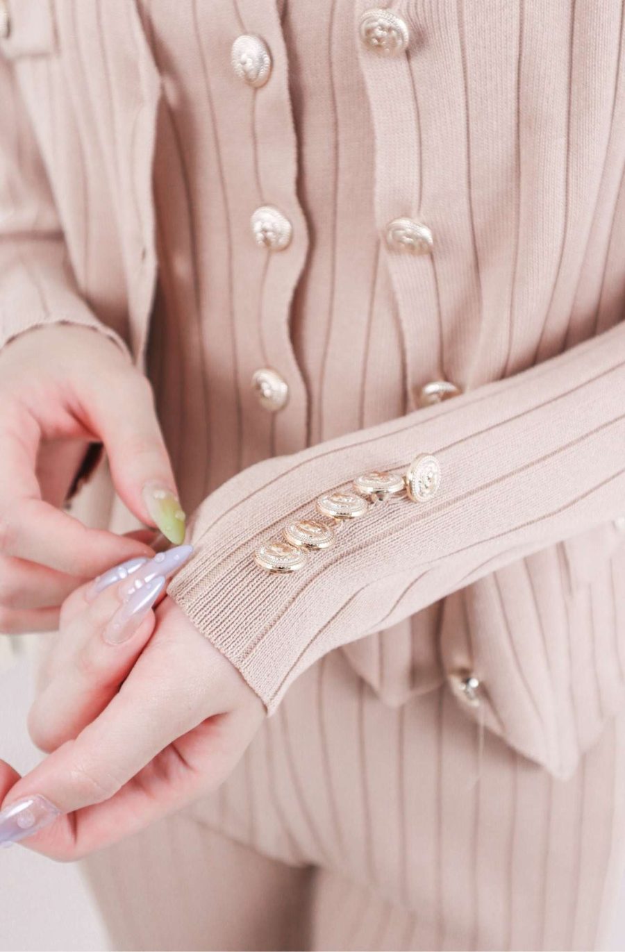 Rib-Knit Sets w Gold Buttons - Image 6