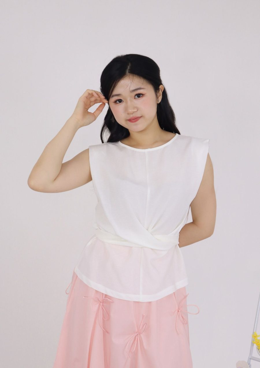 Front Criss Cross Back Tie Top